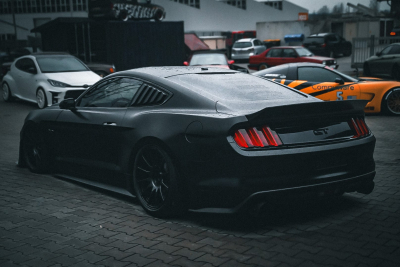 Preview: FORD Mustang_schworxxe_11x19_et44